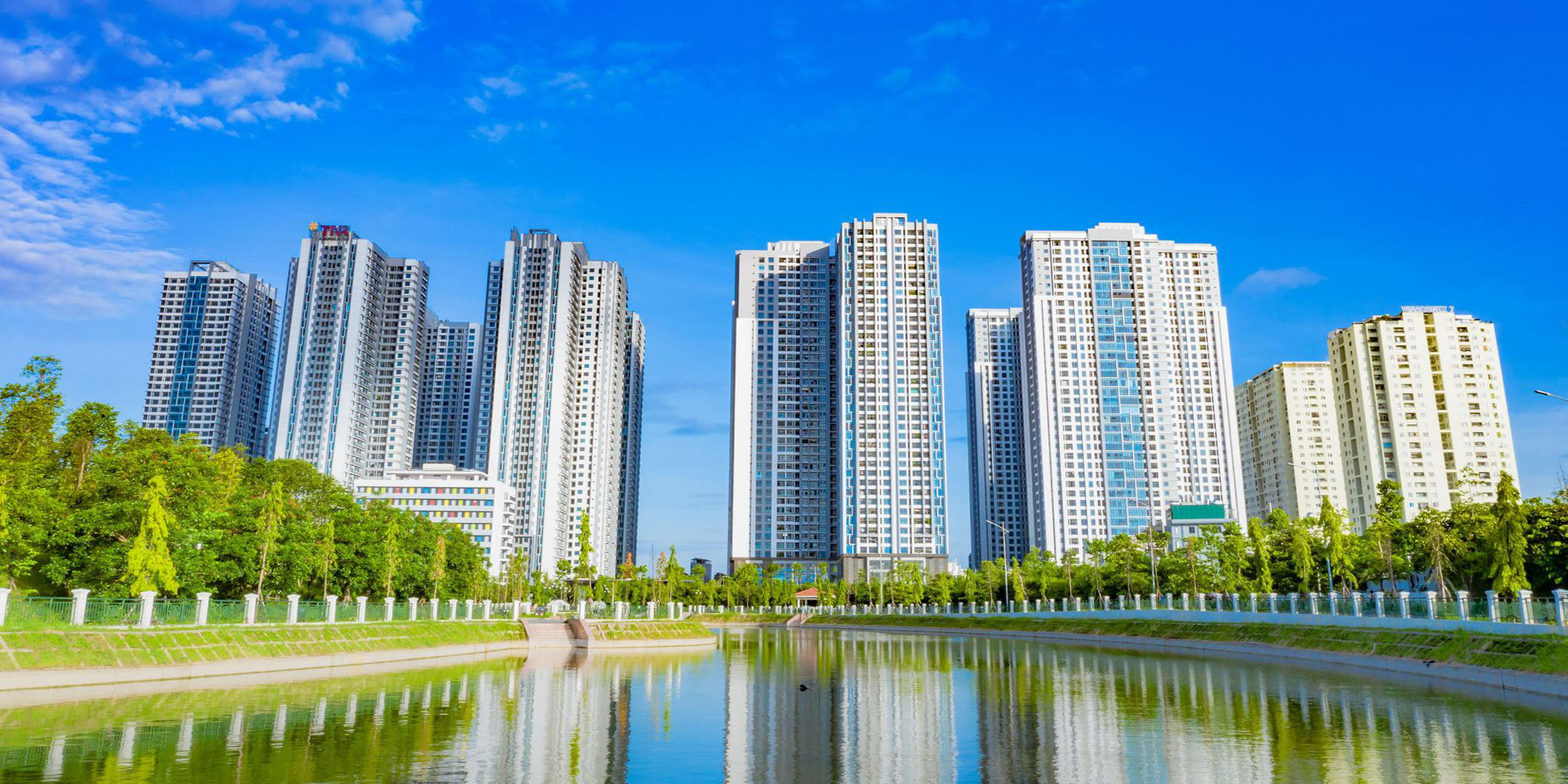 Hình 1: Bán chung cư Goldmark City là thông tin rất được thị trường quan tâm